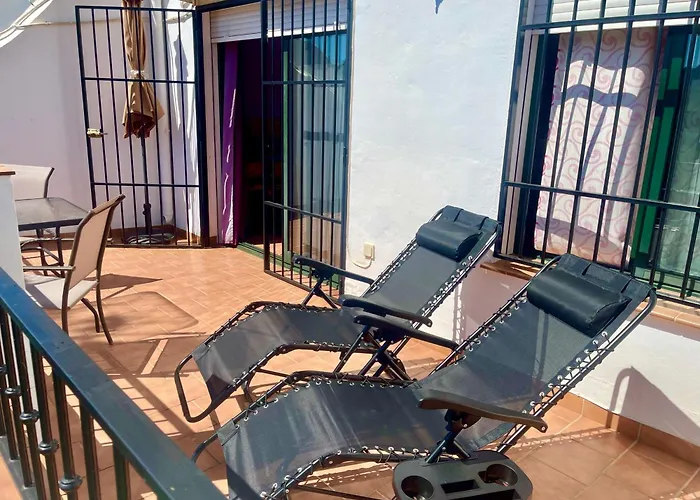 Apartamentos Axarquia , Frigiliana, Terraza Privada Con Vistas A La Montana Rio Y Al Mar