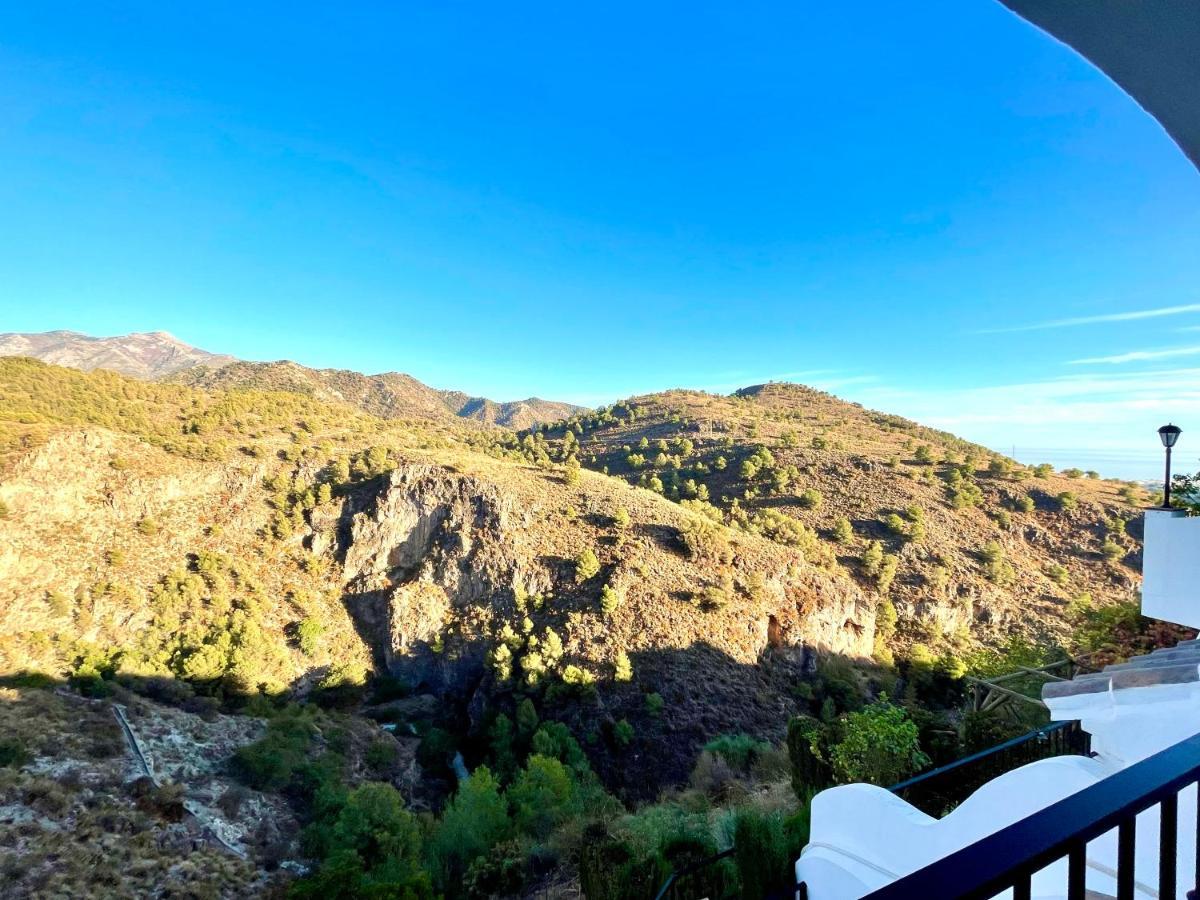 Axarquia , Frigiliana, Terraza Privada Con Vistas A La Montana Rio Y Al Mar Apartment