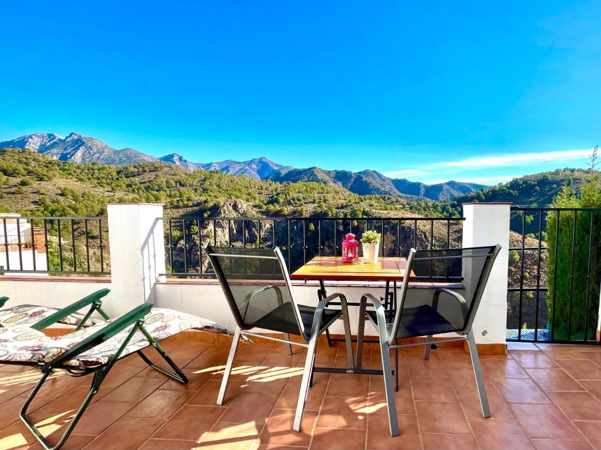 Apartment Axarquia , Frigiliana, Terraza Privada Con Vistas A La Montana Rio Y Al Mar