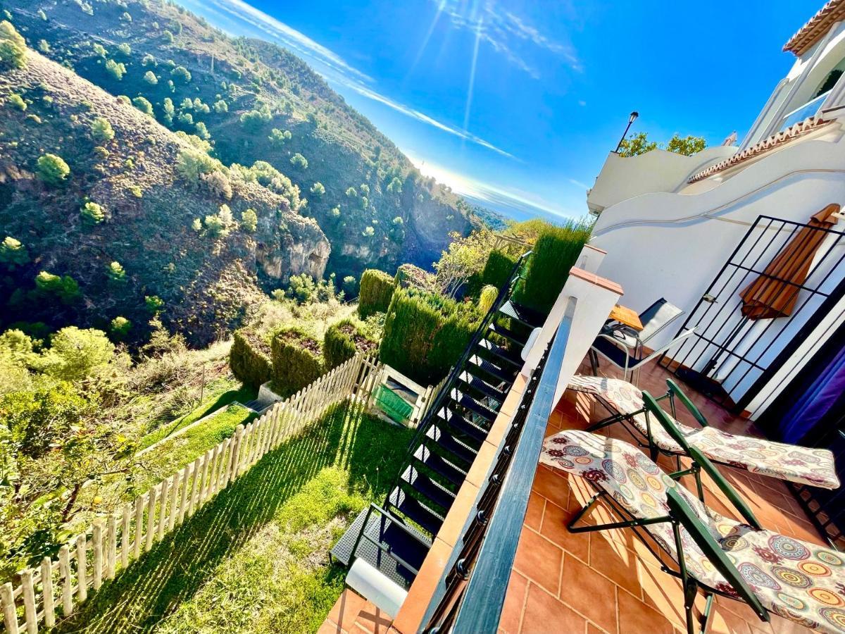 Axarquia , Frigiliana, Terraza Privada Con Vistas A La Montana Rio Y Al Mar Apartment Frigiliana