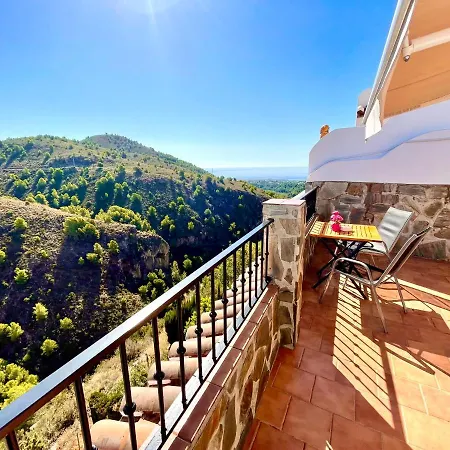 Apartamentos Axarquia , Frigiliana, Terraza Privada Con Vistas A La Montana Rio Y Al Mar Exterior foto