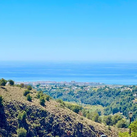 Apartamentos Axarquia , Frigiliana, Terraza Privada Con Vistas A La Montana Rio Y Al Mar Exterior foto