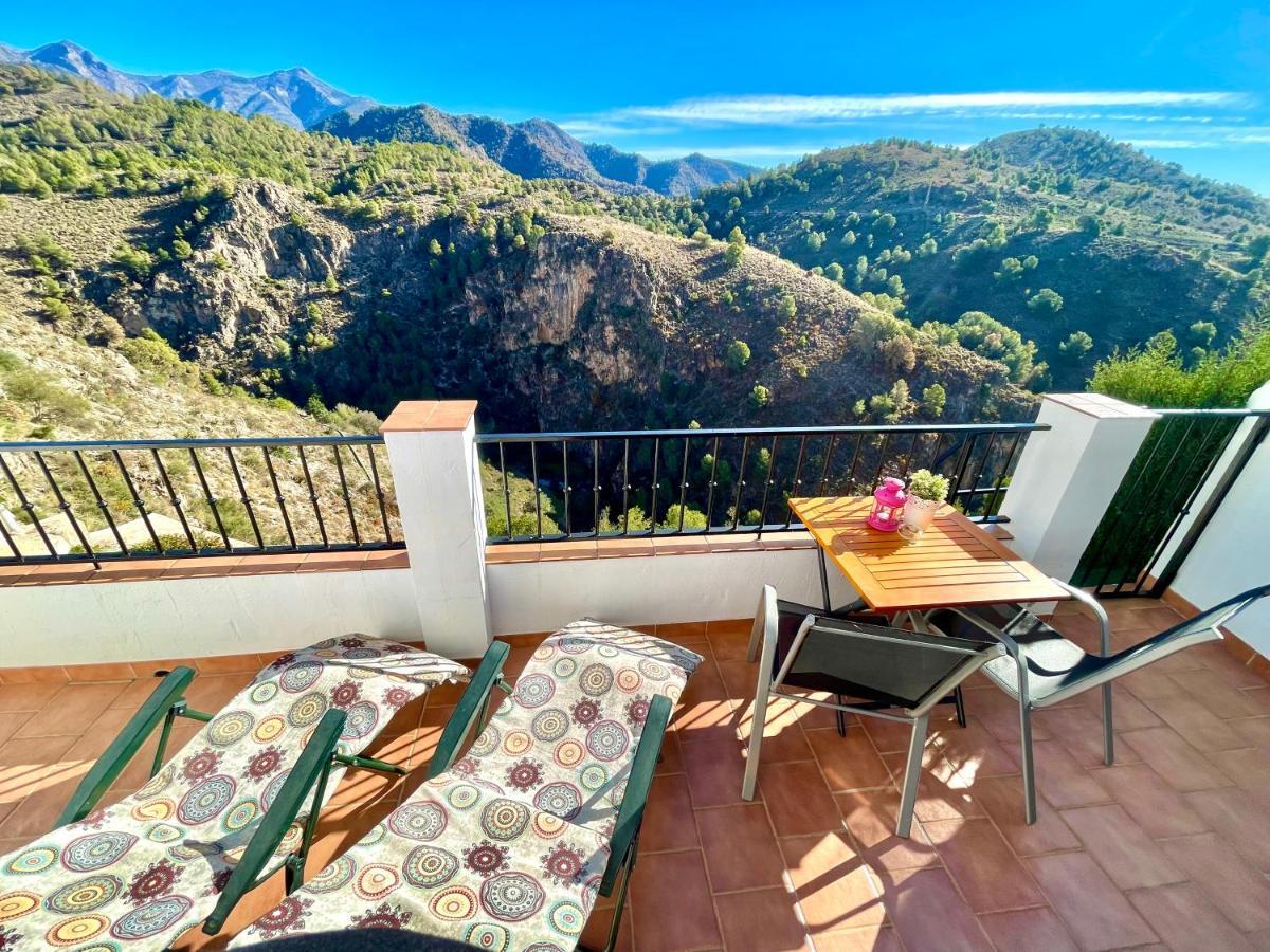 Apartment Axarquia , Frigiliana, Terraza Privada Con Vistas A La Montana Rio Y Al Mar Frigiliana