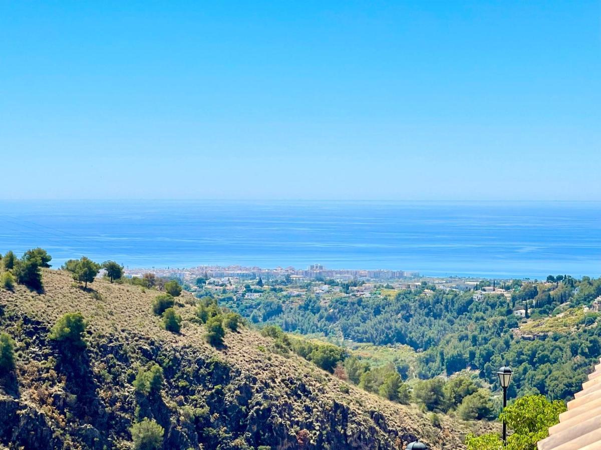 Axarquia , Frigiliana, Terraza Privada Con Vistas A La Montana Rio Y Al Mar Frigiliana