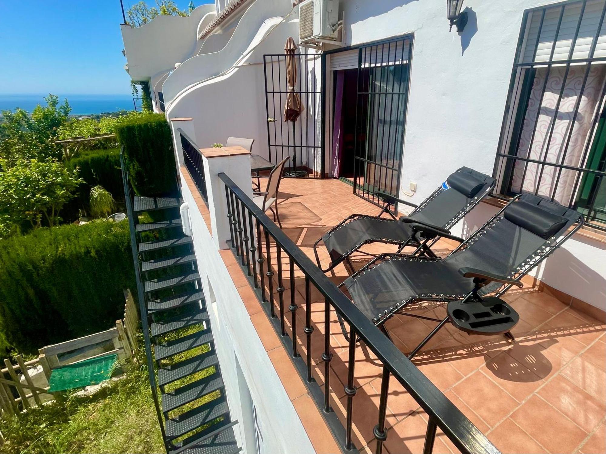 Apartment Axarquia , Frigiliana, Terraza Privada Con Vistas A La Montana Rio Y Al Mar